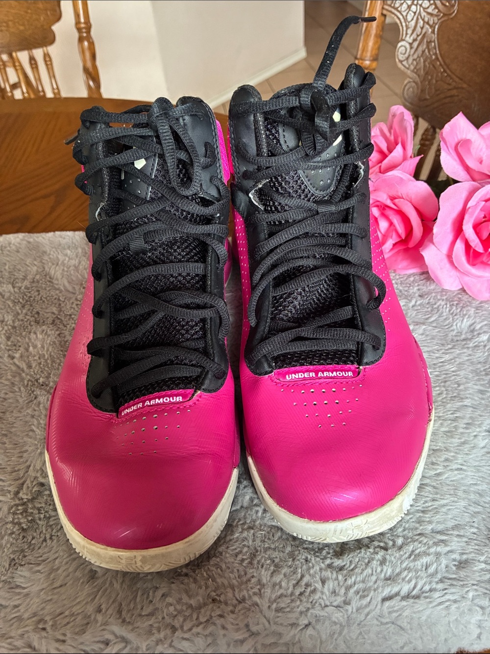 Under Armour Women's Hot Pink and Black Athletic Sneakers